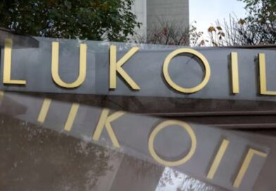 Rusko získa predajom ropy a nafty 4,4 – 4,8 mld. USD